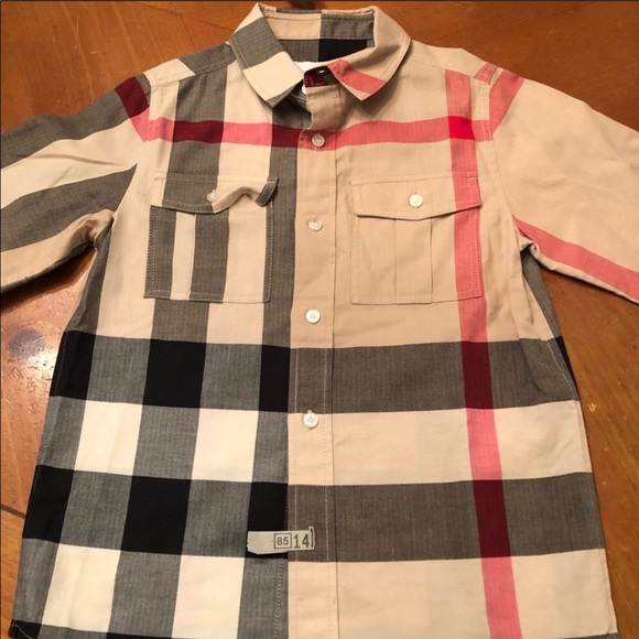 Burberry Other - Boys Burberry new classic nova check